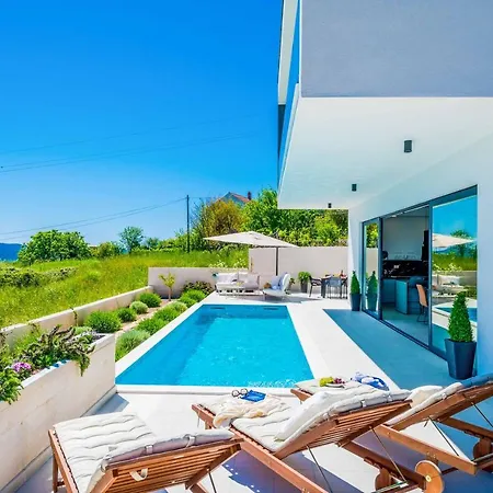 Blue Diamond Villa Orašac